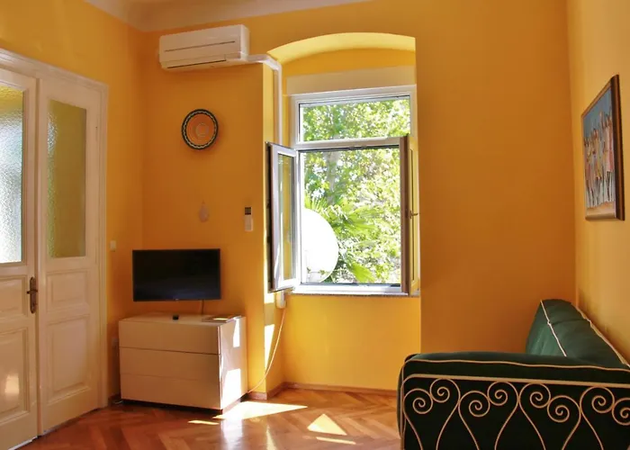 Apartment Colors Of Life *